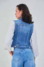 Lade das Bild in den Galerie-Viewer, Jeansweste „Lottie“