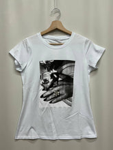 Lade das Bild in den Galerie-Viewer, DAMEN T-SHIRT: Weiß
